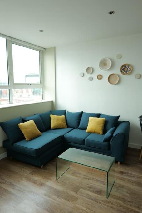 1 Bedroom City Centre Apartment Бирмингем Экстерьер фото
