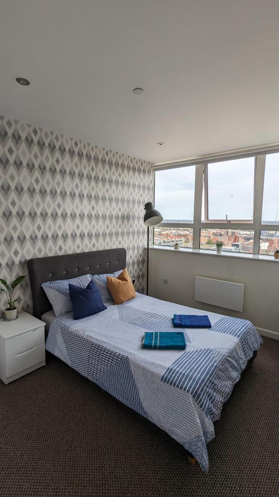 1 Bedroom City Centre Apartment Бирмингем Экстерьер фото